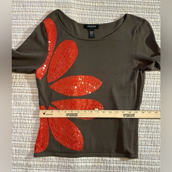 Ideology Long Sleeve Army Green Shirt with Red and Sequence Flower Size L - Picture 7 of 8
